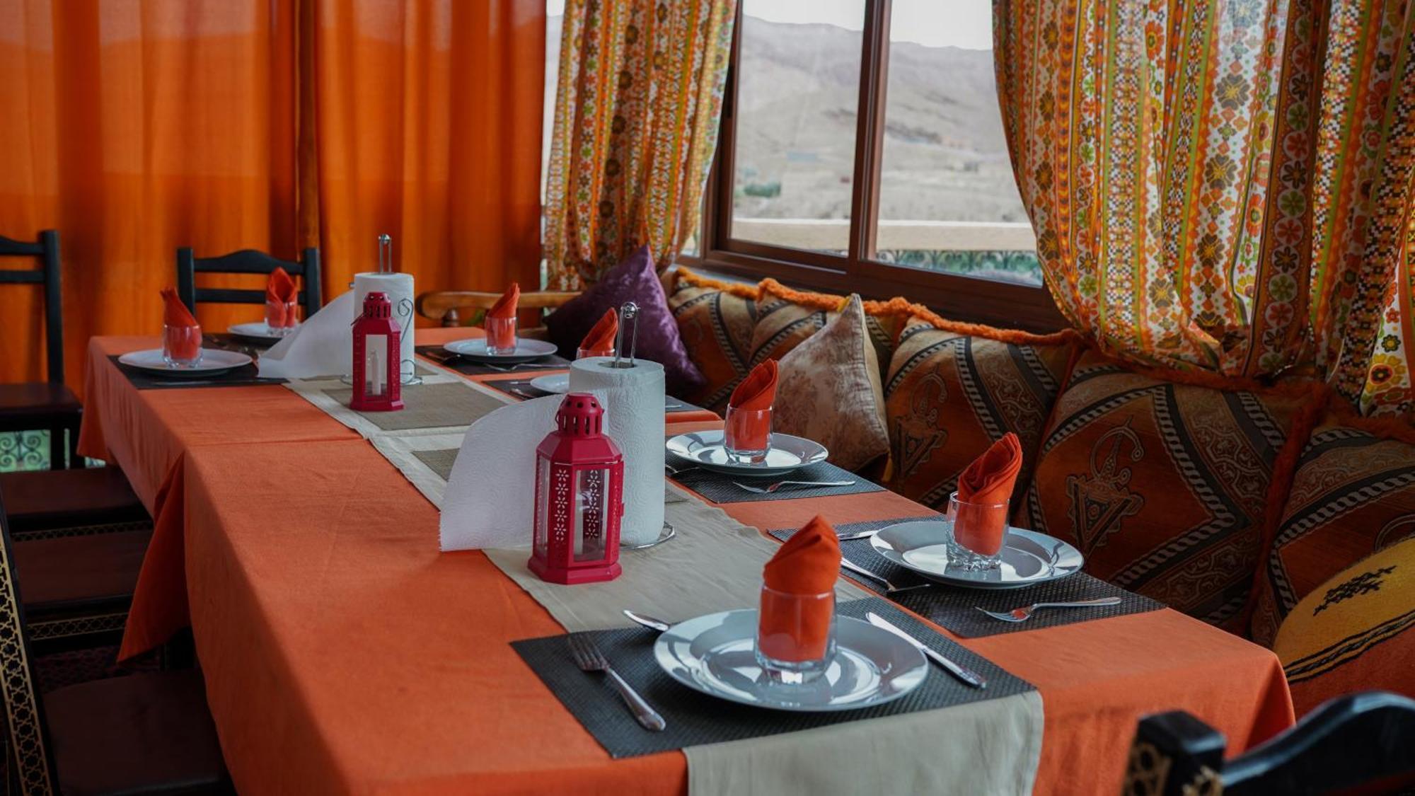 Bed and Breakfast Dar Essyaha Aït Ben Ali Esterno foto