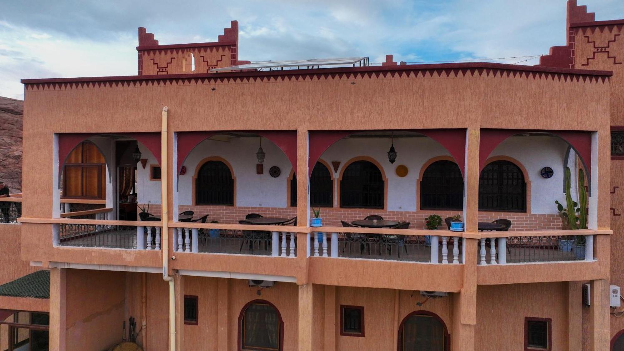 Bed and Breakfast Dar Essyaha Aït Ben Ali Esterno foto